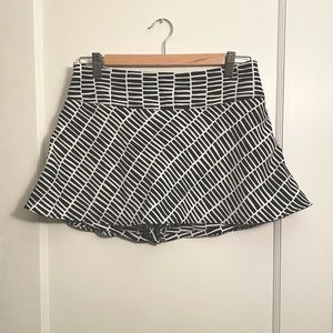 EXPRESS patterned mini skort